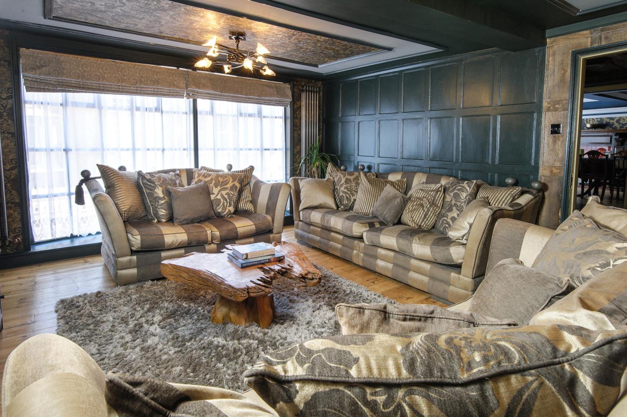 Huge Deluxe 600 Year Old Essex Manor, Hot Tub, Cinema Room, Sky Tv Saffron Walden Bagian luar foto