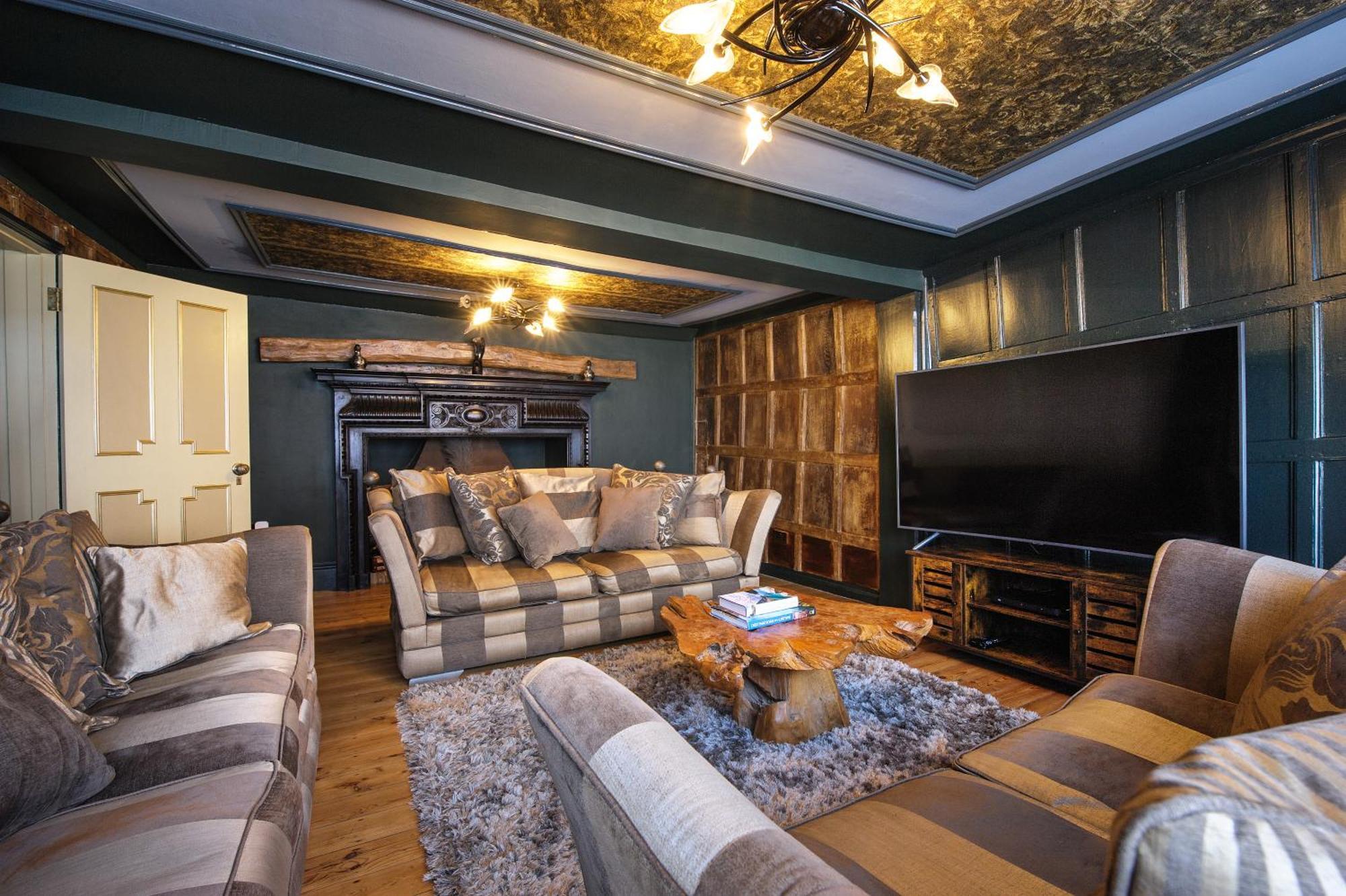 Huge Deluxe 600 Year Old Essex Manor, Hot Tub, Cinema Room, Sky Tv Saffron Walden Bagian luar foto