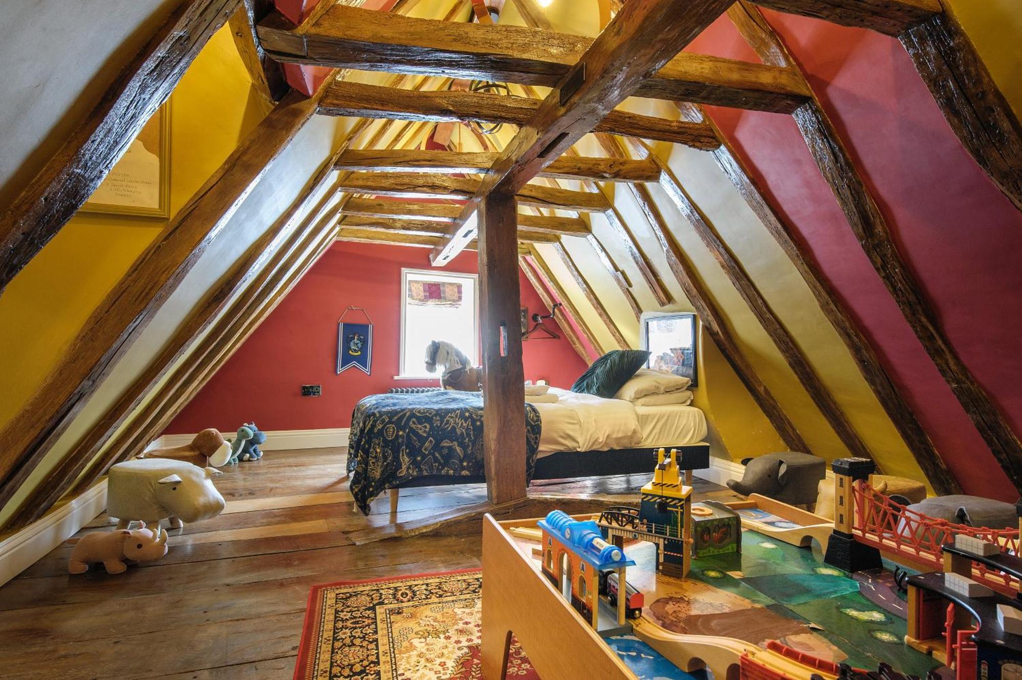 Huge Deluxe 600 Year Old Essex Manor, Hot Tub, Cinema Room, Sky Tv Saffron Walden Bagian luar foto