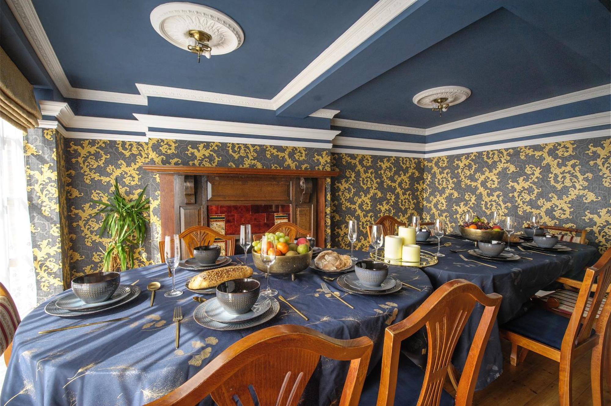 Huge Deluxe 600 Year Old Essex Manor, Hot Tub, Cinema Room, Sky Tv Saffron Walden Bagian luar foto